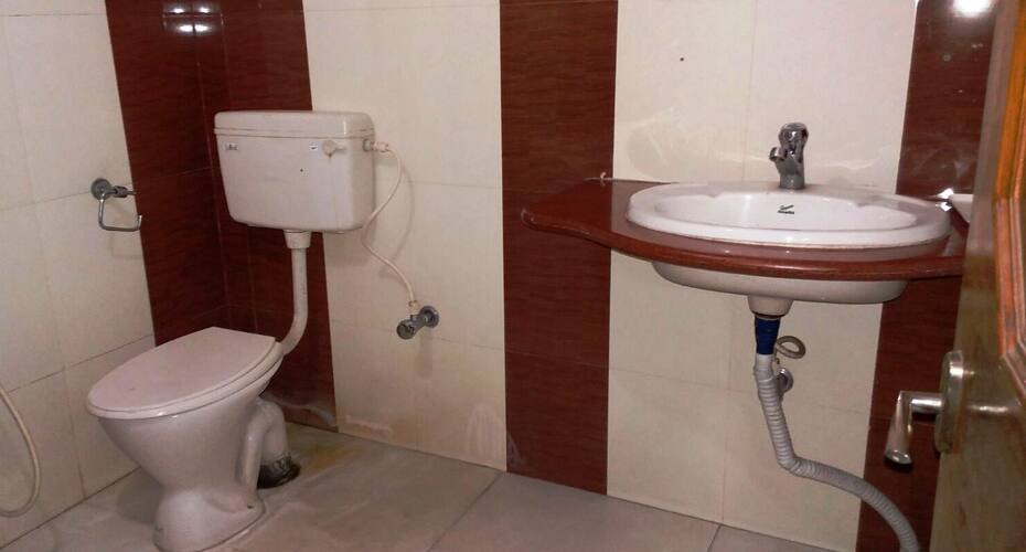 Shree Shankar Hotel, Jharsuguda 4